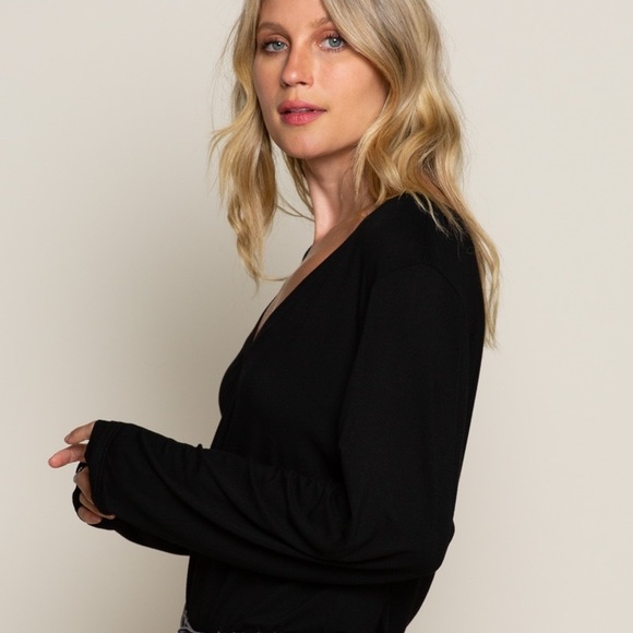 The Perfect Long Sleeve Tee For All Seasons!!! - Picture 4 of 12